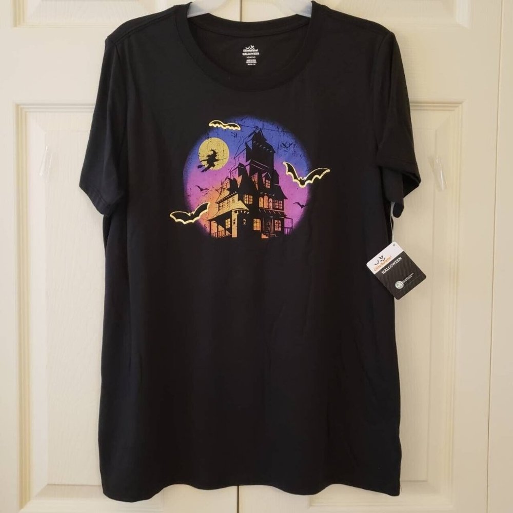 Celebrate Halloween Women's Black Tee Size Large Retro Haunted House Gold Foil